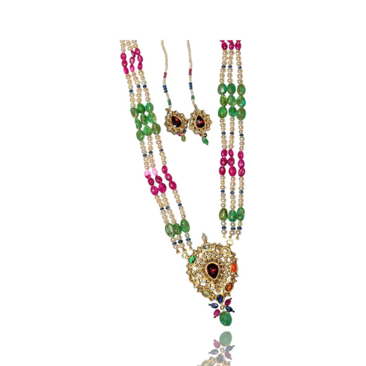 Vibhuti Necklace & Earrings Set